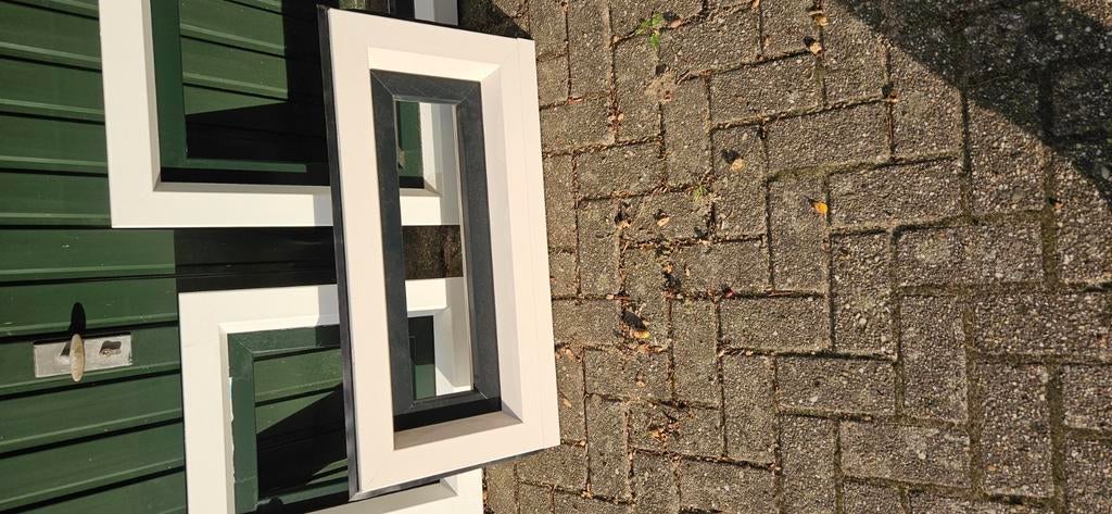 Kunststof kozijn met valraam, Kunststof, Raamkozijn, Ophalen of Verzenden, Zo goed als nieuw