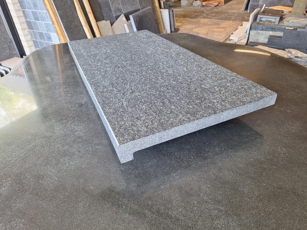 strakke Basalt zwembadrand 100x35x3/5 cm gezoete haakse neus, Ophalen, Nieuw