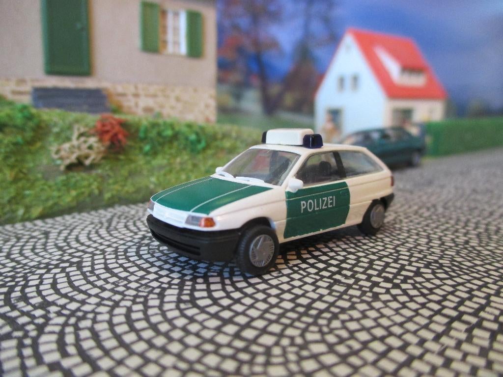 Opel Astra F Hatchback - Rietze POLIZEI Politie Duitsland, Hobby en Vrije tijd, Modelauto's | 1:87, Zo goed als nieuw, Auto, Rietze