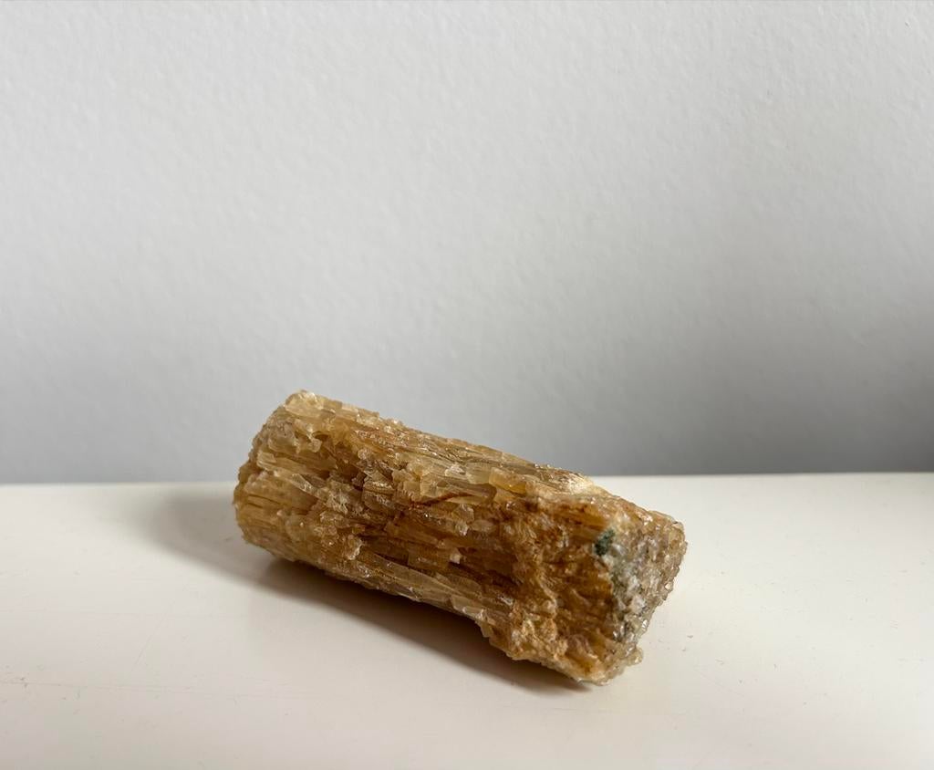 Honingcalciet, Verzamelen, Mineralen en Fossielen, Ophalen of Verzenden, Mineraal