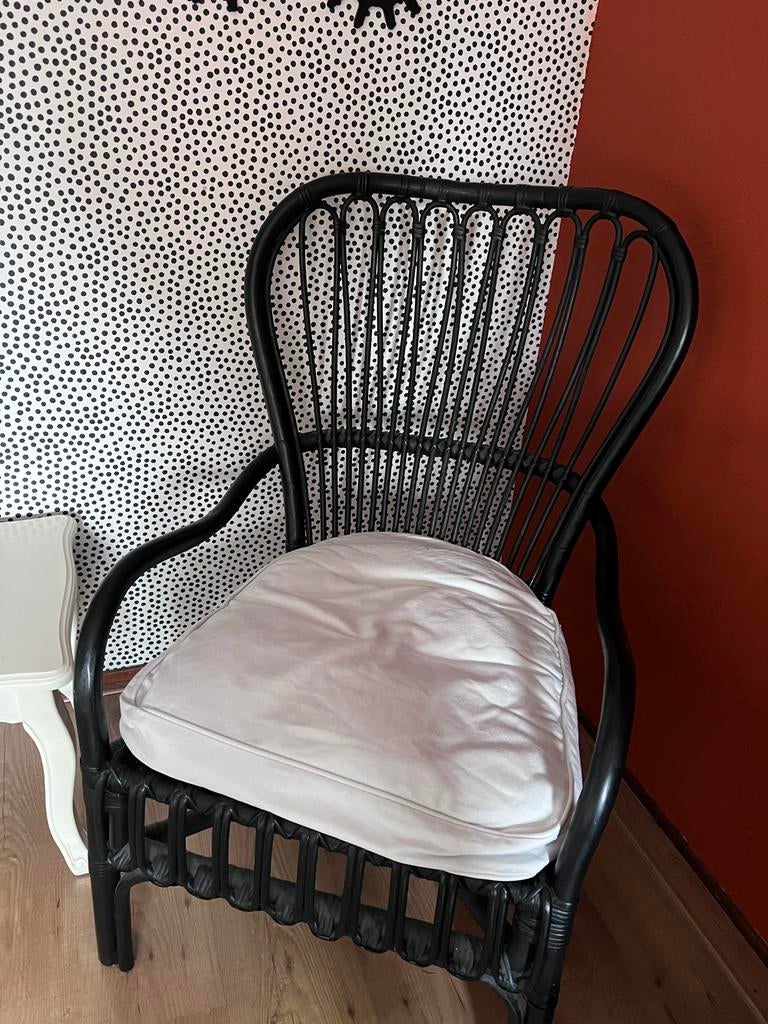 IKEA Storsele rotan stoel met kussen, Huis en Inrichting, Stoelen, Gebruikt, Eén, Riet of Rotan, Zwart, Ophalen