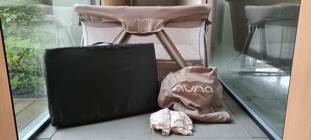 Nuna Sena campingbed kleur Safari incl extra matras & 2 hoes, Kinderen en Baby's, Babywiegjes en Ledikanten, Ophalen of Verzenden