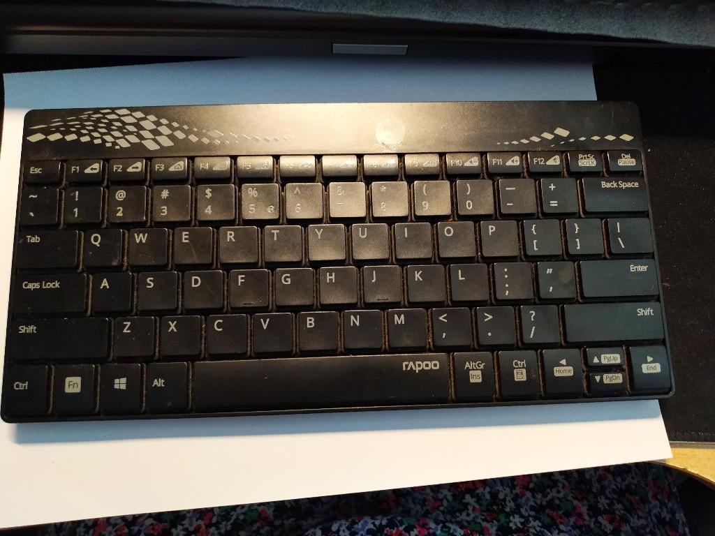 Rapoo K8000 Draadloos Toetsenbord, Gebruikt, Ophalen of Verzenden, Draadloos, Qwerty