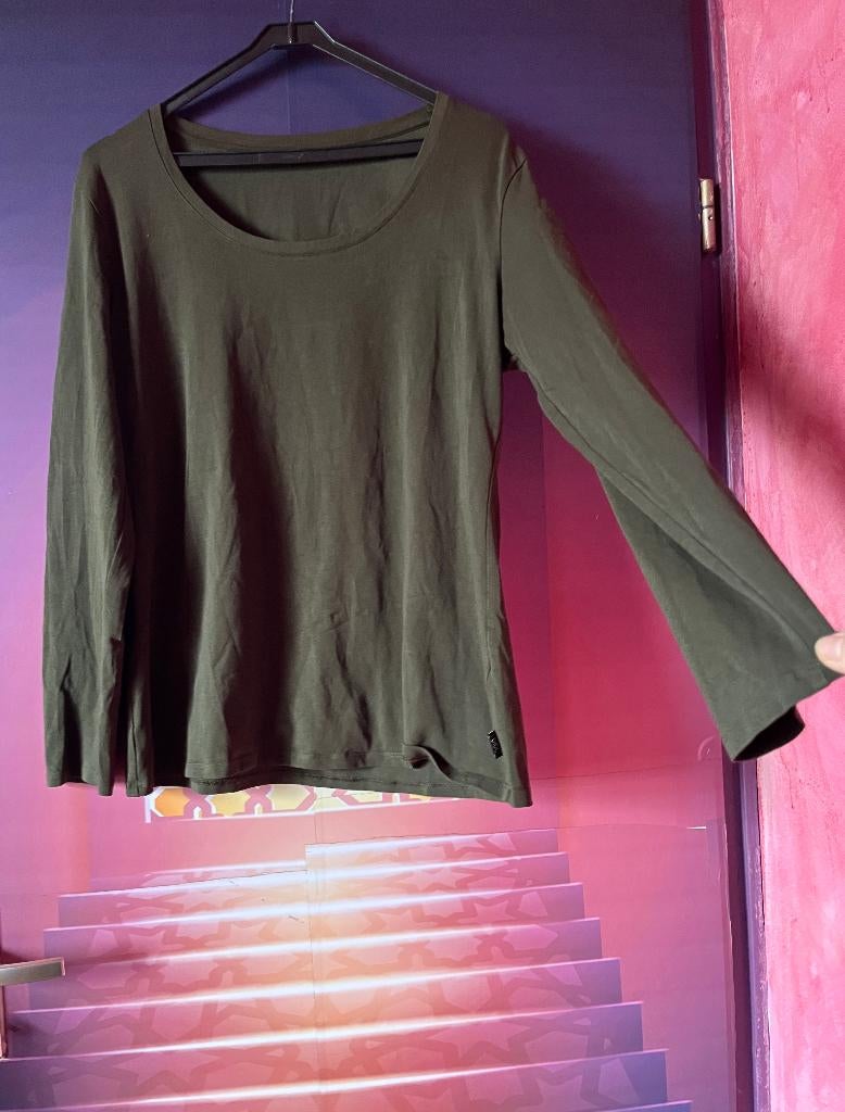 Mooie khaki kleurige longsleeve van Didi 44/46 nu 14,99€, Maat 46/48 (XL) of groter, Didi, Ophalen of Verzenden, Zo goed als nieuw