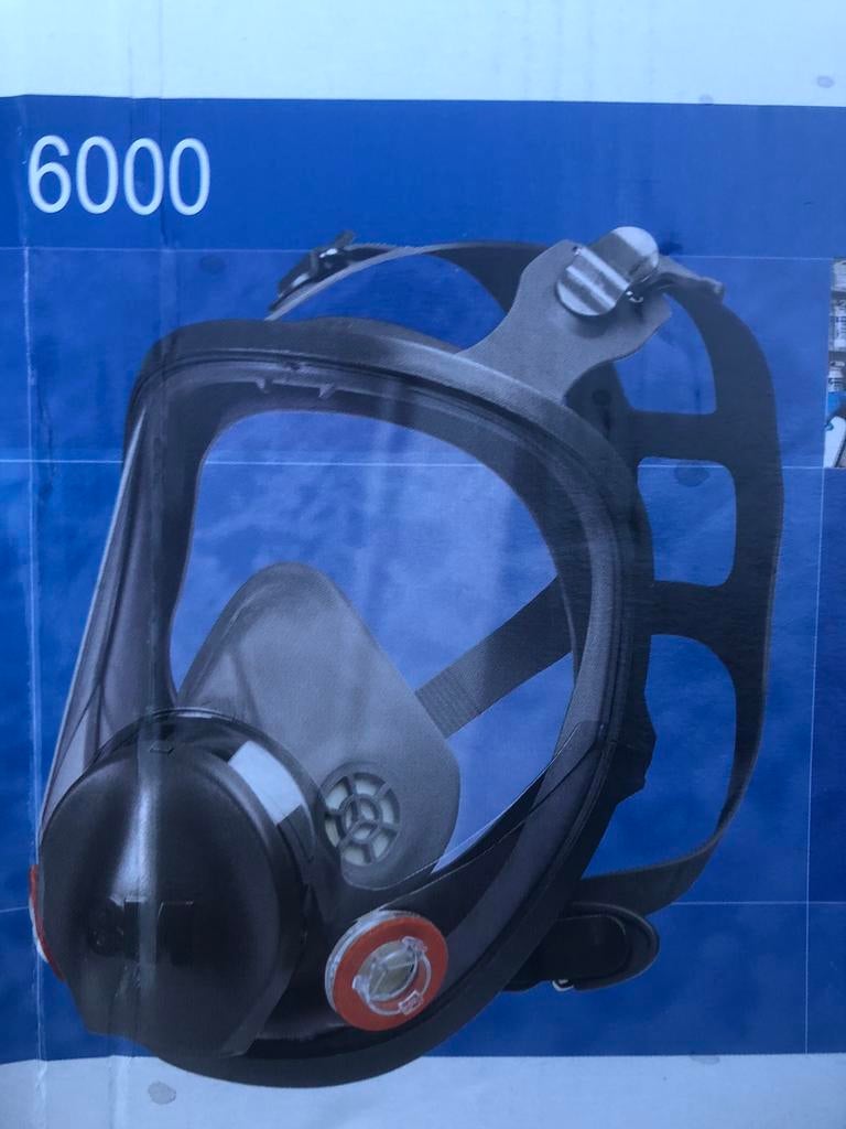 3 M mondkapjes, Ophalen of Verzenden, Zo goed als nieuw