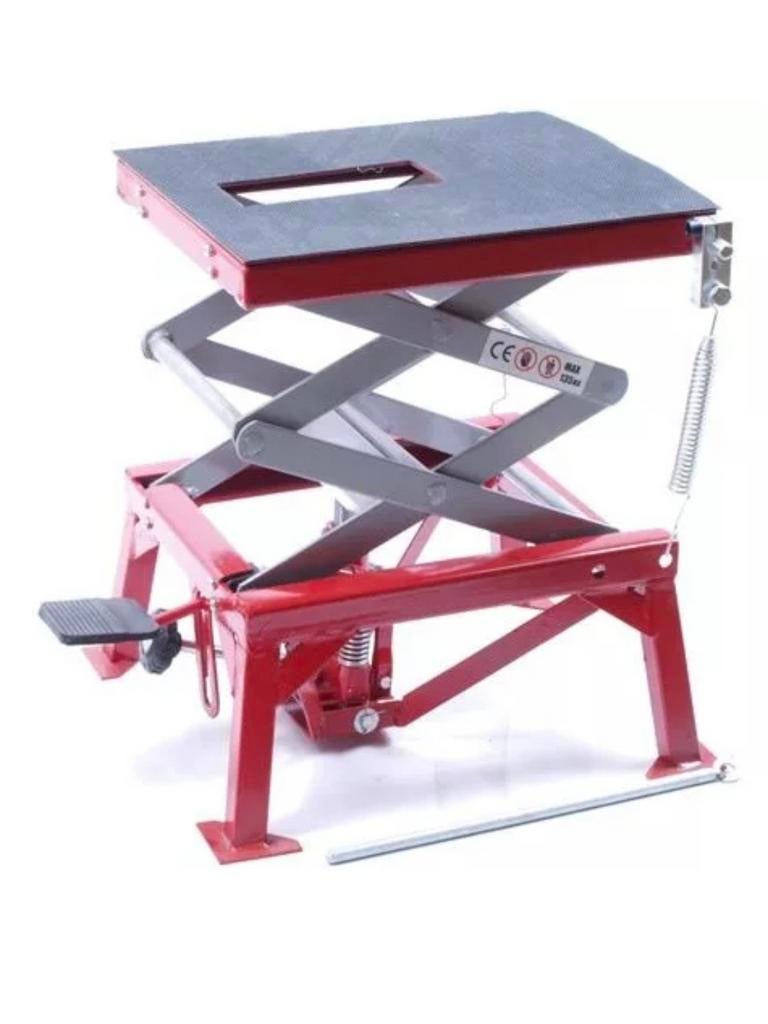 Hydraulische motorlift 135 kg.

Vierkant model.

Motorlift m, Ophalen of Verzenden