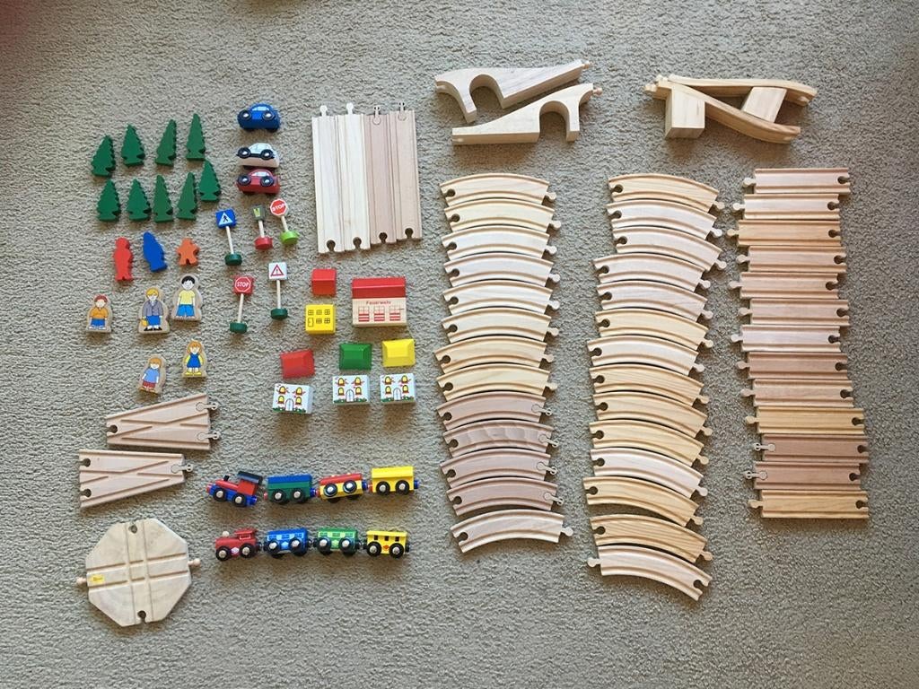 Houten trein, Kinderen en Baby's, Speelgoed | Houten speelgoed, Ophalen of Verzenden, Gebruikt, Overige typen