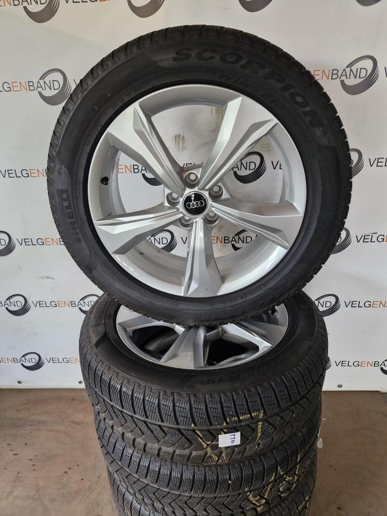 Winterset Audi Q5 SQ5 FY S line 235 55 19 5x112 66.5, 19 inch, Gebruikt, Banden en Velgen, 235 mm