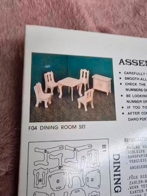 poppenhuis miniaturen workshop eetkamer, Ophalen of Verzenden, Nieuw, Poppenhuis