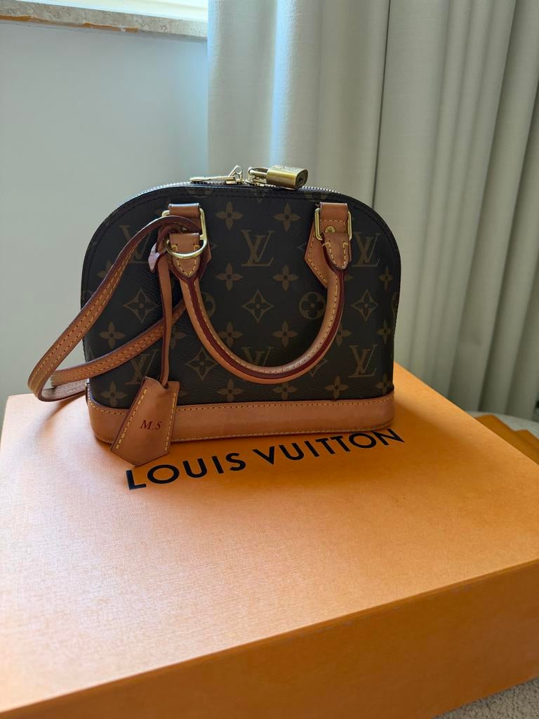 Louis Vuitton Alma BB Monogram Canvas Handtas, Ophalen of Verzenden, Gebruikt, Bruin, Handtas
