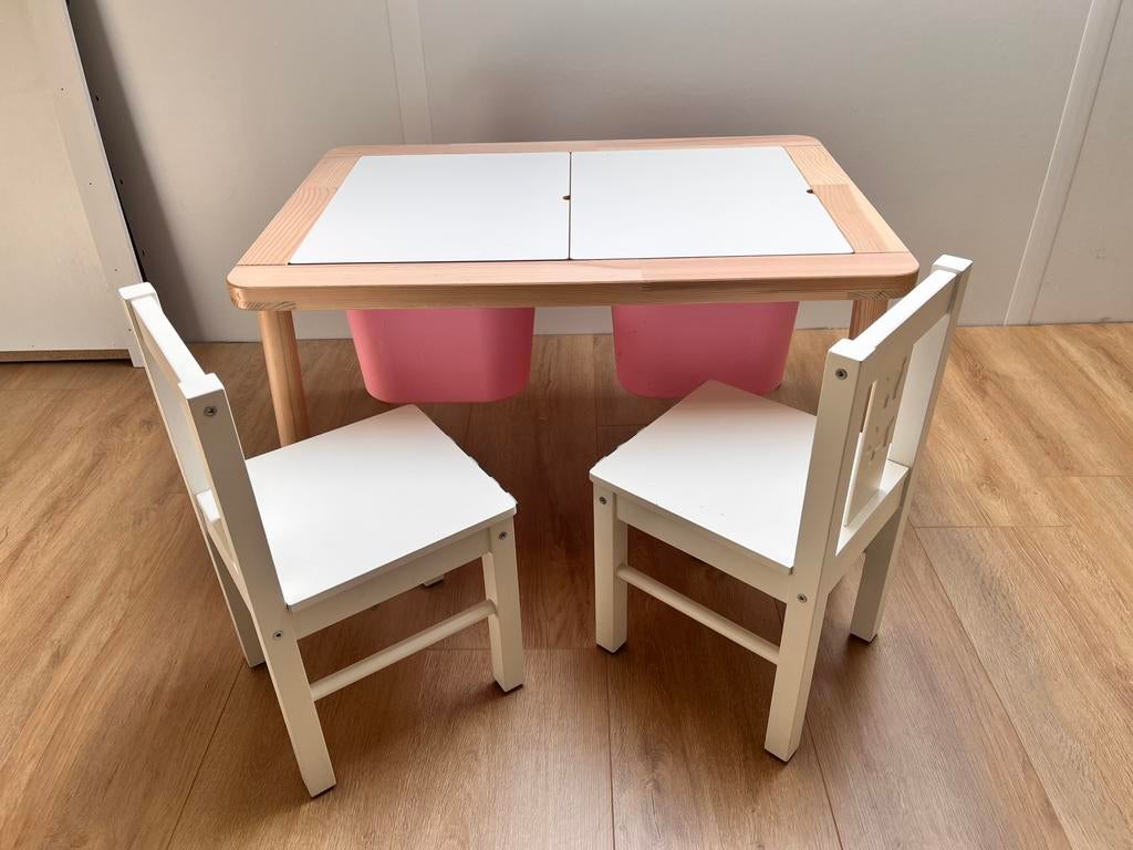 Flisat ikea kindertafel en 2 Kritter kinderstoeltjes, Ophalen, Gebruikt, Tafel(s) en Stoel(en)