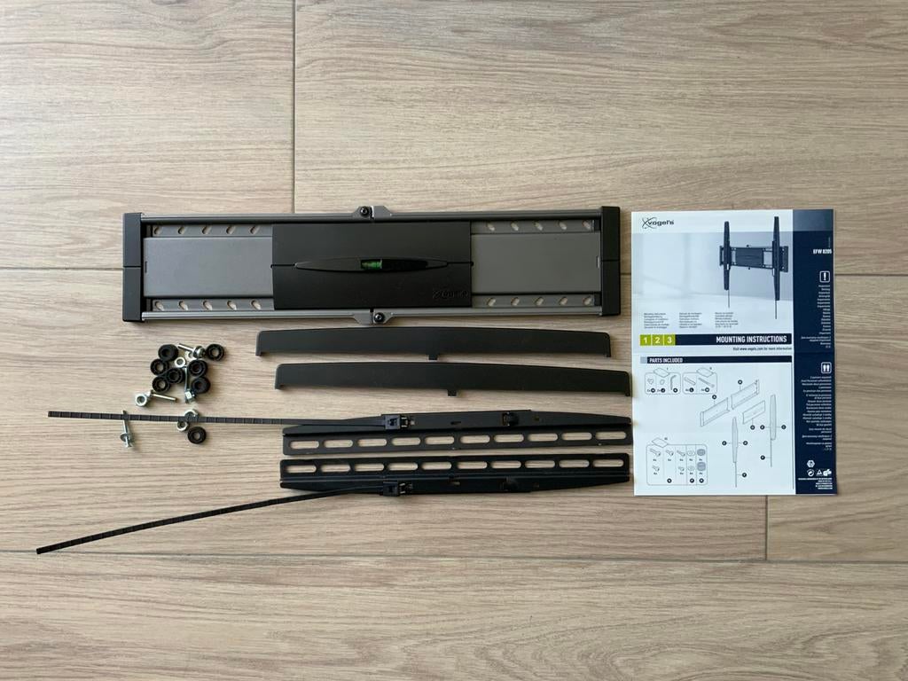 Vogel's EFW 8205 - Platte TV-muurbeugel, Ophalen, Gebruikt