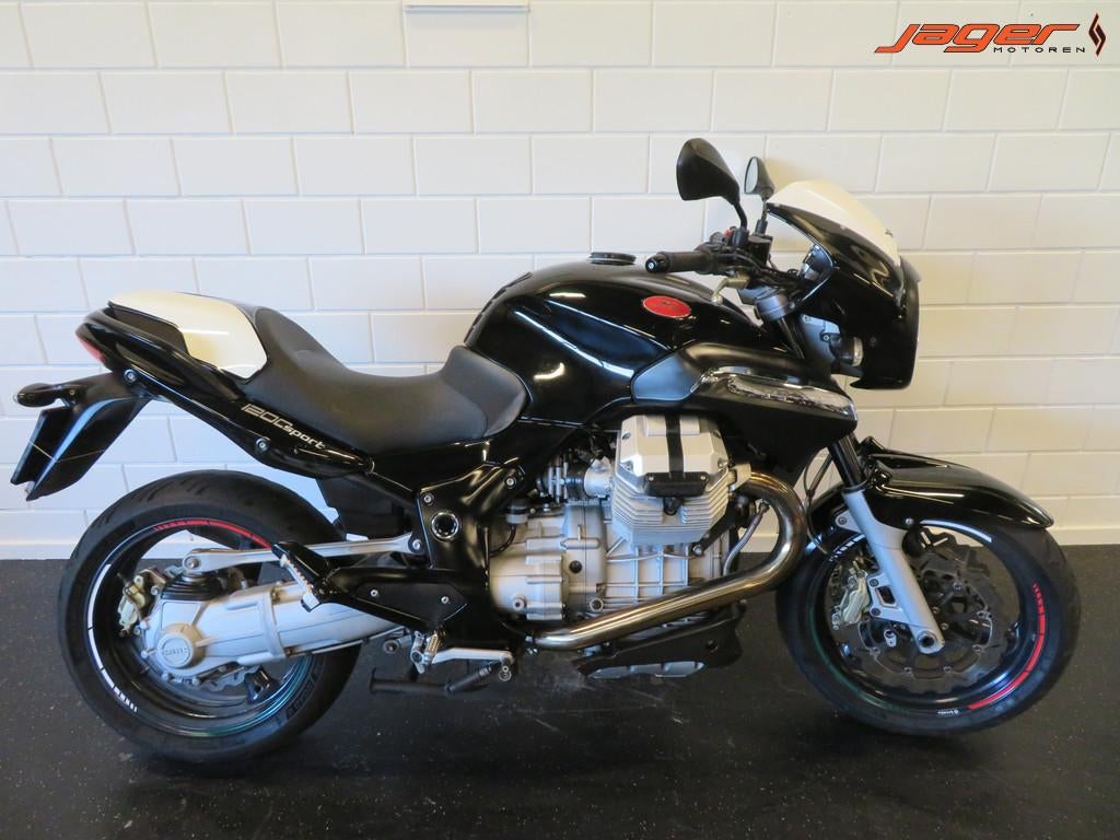 Moto Guzzi BREVA 1200 SPORT TOP CONDITIE! (bj 2009), Bedrijf, Naked bike