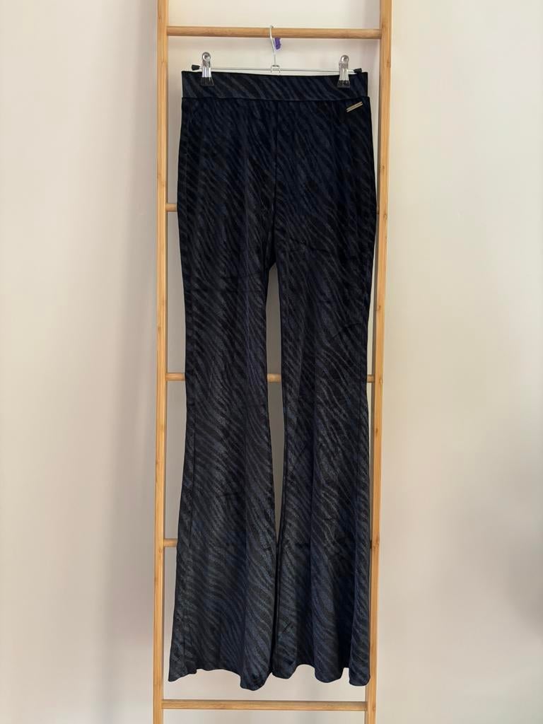 Zwart/blauwe velvet flair legging Colourful Rebel, Zwart, Nieuw, Ophalen of Verzenden, Maat 36 (S)