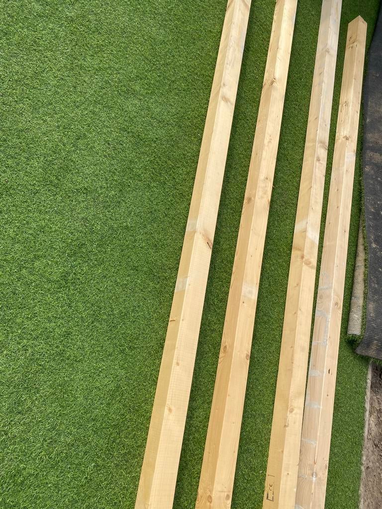 4x houten metsel profielen 9,5 x 9,5 x 330 cm, Ophalen, Zo goed als nieuw, 250 cm of meer, Balken