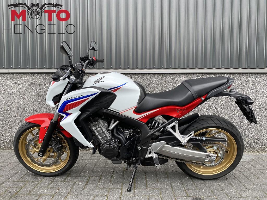 Honda CB 650 F ABS (bj 2015), Motoren, Motoren | Honda, Capronilan 1
1119 NN  Schiphol-Rijk, NL, Cco@honda-eu.com, HONDA MOTOR EUROPE