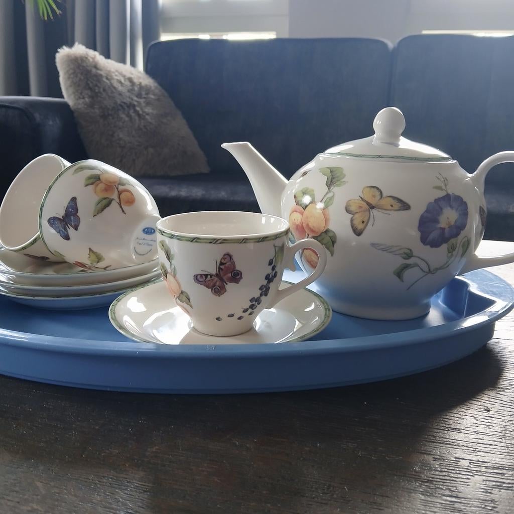Janneke brinkman fruit en flowers theepot en kop en schotels, Huis en Inrichting, Keuken | Servies, Ophalen of Verzenden, Zo goed als nieuw