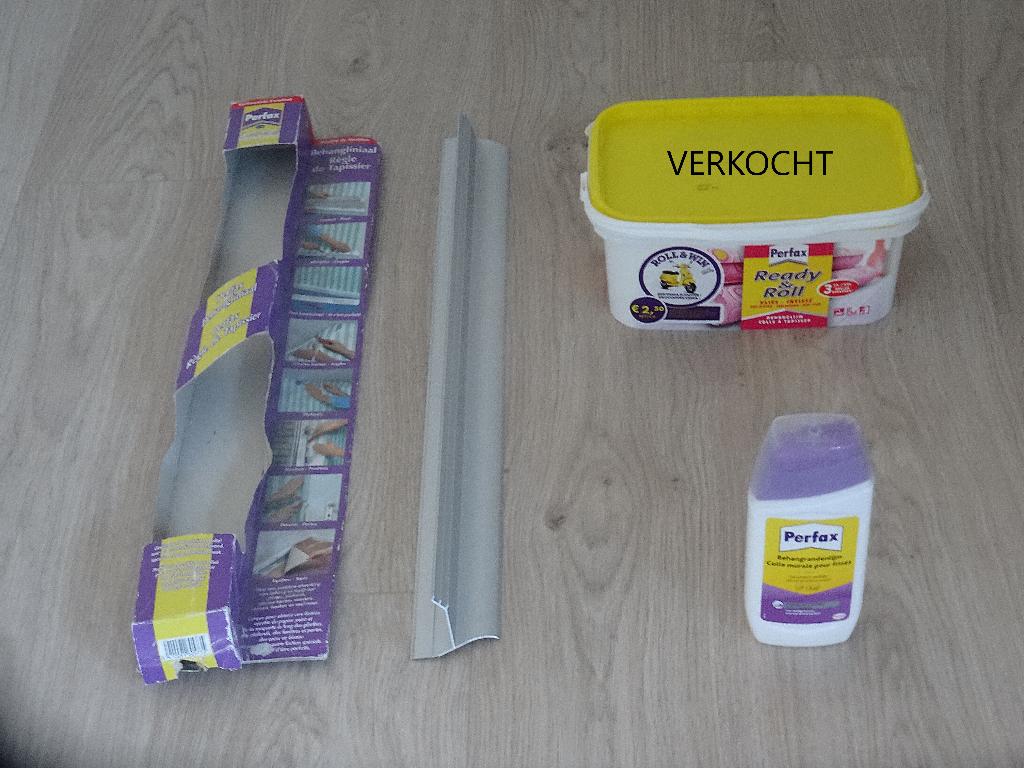 Perfax behangrandenlijm en Perfax behangliniaal, Ophalen of Verzenden, Minder dan 10 m²