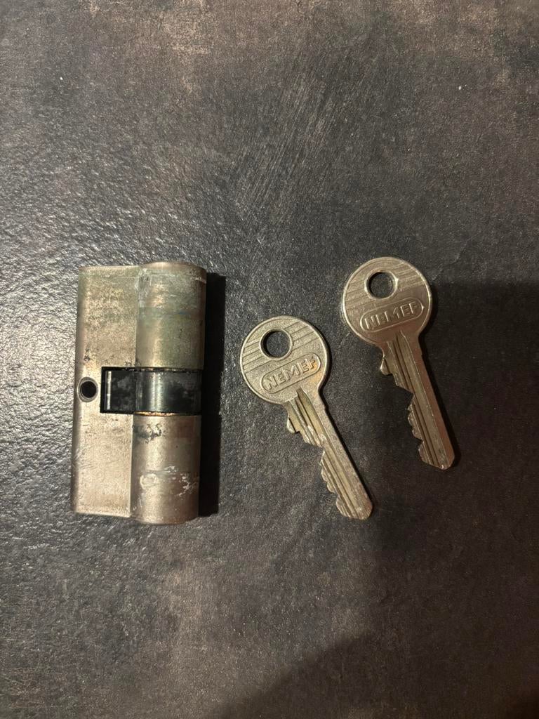 Cilinder met sleutels, Verzenden, Zo goed als nieuw, Rvs, Slot