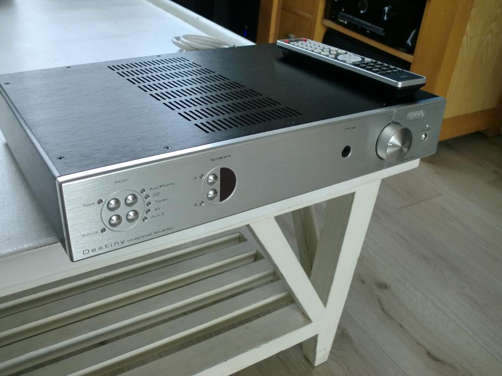 Creek Destiny Int Stereo Amplifier onderhoud gehad 100% goed, Overige merken, Refurbished, Ophalen of Verzenden, 120 watt of meer