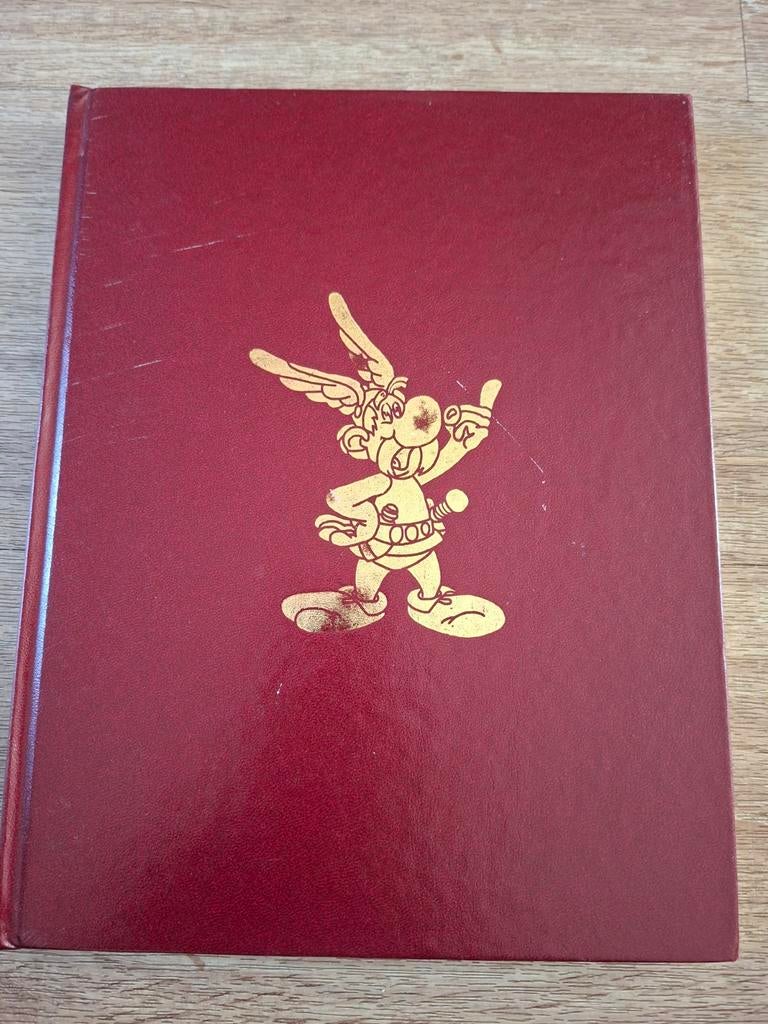 Stripboek Asterix en de Belgen - Hardcover, Boeken, Eén stripboek, Ophalen of Verzenden, Gelezen, René Goscinny, Albert Uderzo