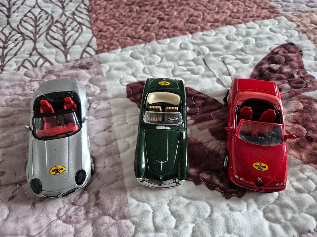 Kadotip ! 3 unieke modelauto's 1:43 met logo Kroon Oil, Ophalen of Verzenden, Zo goed als nieuw, Auto