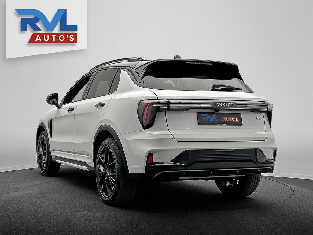 Lynk & Co 01 1.5 More Leder | Pano | Stoel+Stuurwielverwarmi, Auto's, Lynk & Co, 4 cilinders, 139 pk, Wit, Bedrijf