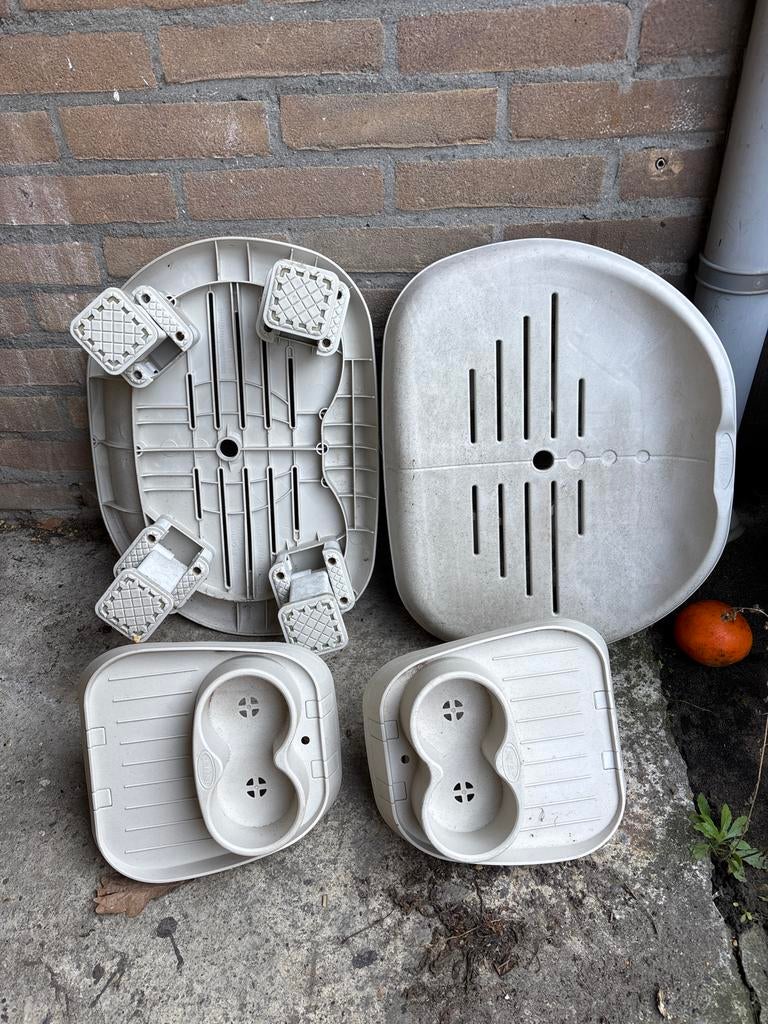 Bubbelbad Zitjes en Drankhouders - Comfort en Gemak, Tuin en Terras, Bubbelbaden en Hottubs, Ophalen, Gebruikt, Vast