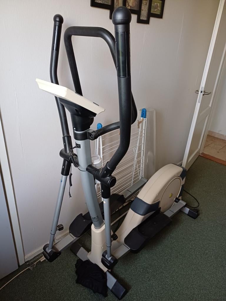 Sportsline Hometrainer - Crosstrainer voor Thuis, Sport en Fitness, Fitnessapparatuur, Ophalen, Gebruikt, Crosstrainer, Metaal