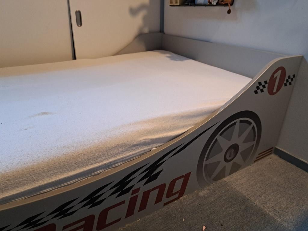 Autobed racewagenbed formule 1 bed kinderbed, Kinderen en Baby's, Kinderkamer | Bedden, 70 tot 85 cm, Ophalen of Verzenden, Zo goed als nieuw