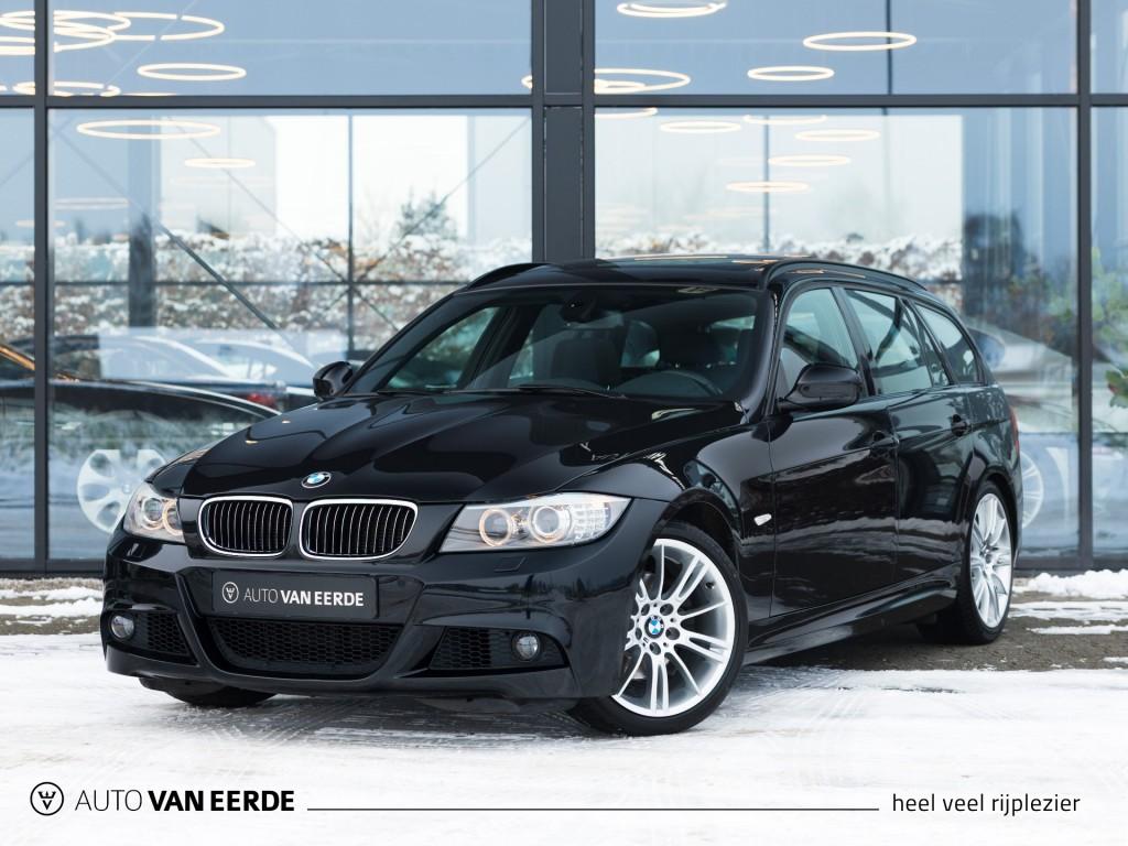 Bmw 3-SERIE 325i Touring LCI M-sport Aut. - Pano, TOP!, Achterwielaandrijving, Gebruikt, Met garantie (alle), 218 pk