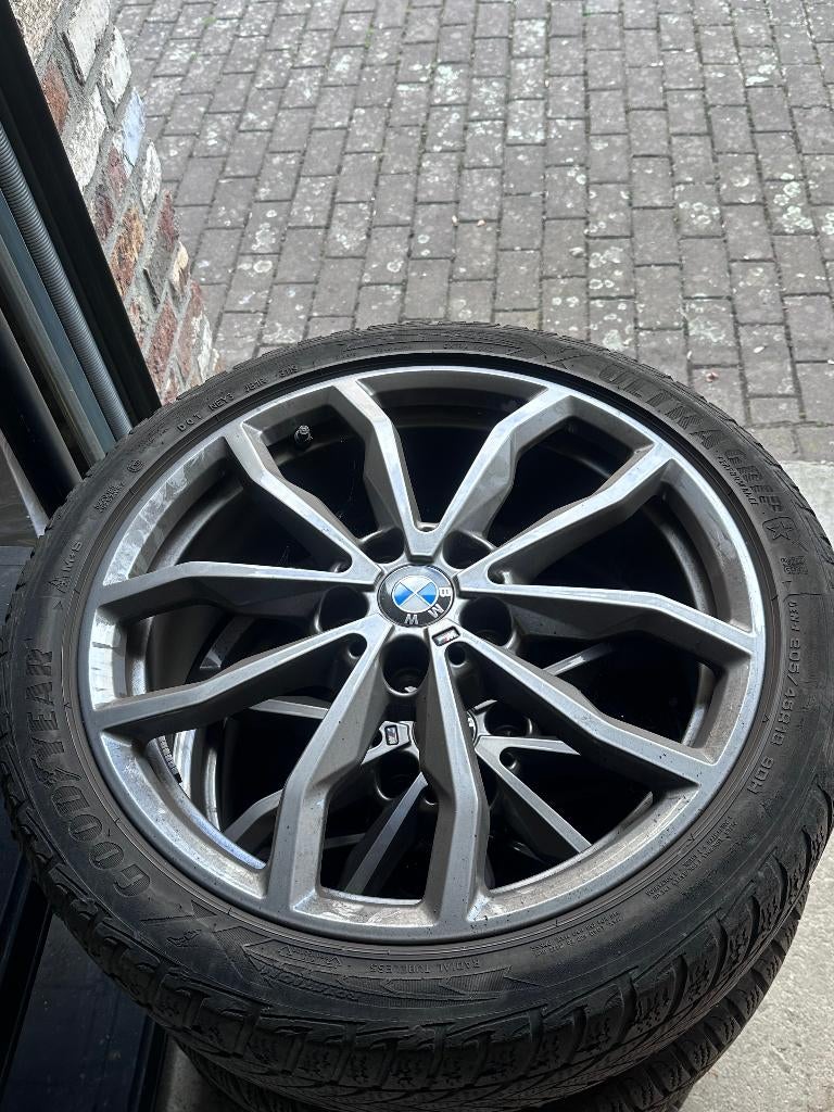 BMW 1 serie F40 2 serie 18 inch Winterbanden 711M velgen, Ophalen, 18 inch, Gebruikt, Banden en Velgen