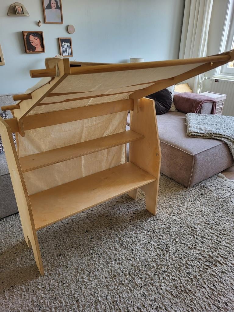 Playstand Shizu Woodchuck Grimm's, Ophalen