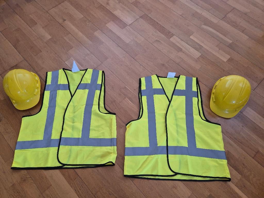 Bouwhelmen + Hesjes 2x, Ophalen, Nieuw