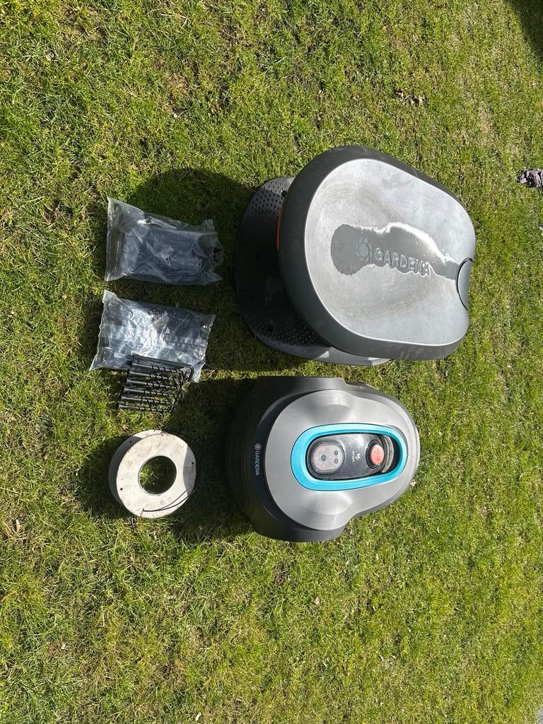 Gardena robotmaaier smart sileno max 800, Tuin en Terras, Robotmaaiers, Ophalen, Gebruikt, 20 tot 25 cm, Bestuurbaar via app