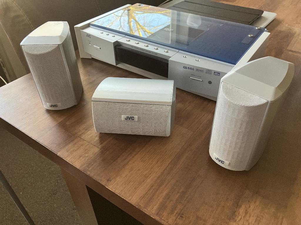 JVC TH-A9 DVD/CD Speler incl, versterker & boxen (5 + Sub), Ophalen, Gebruikt, Dvd-speler, JVC