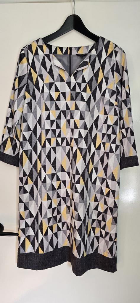 Cavallaro Napoli jurk met driekwart mouw, maat M, Kleding | Dames, Maat 38/40 (M), Ophalen of Verzenden, Zo goed als nieuw, Knielengte