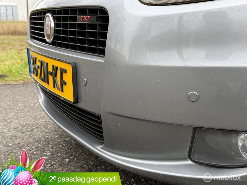 Fiat Grande Punto 1.4 Sport*DEALERONDERHOUDEN*DISTRIBUTIE VV, Voorwielaandrijving, Gebruikt, Zwart, 4 cilinders