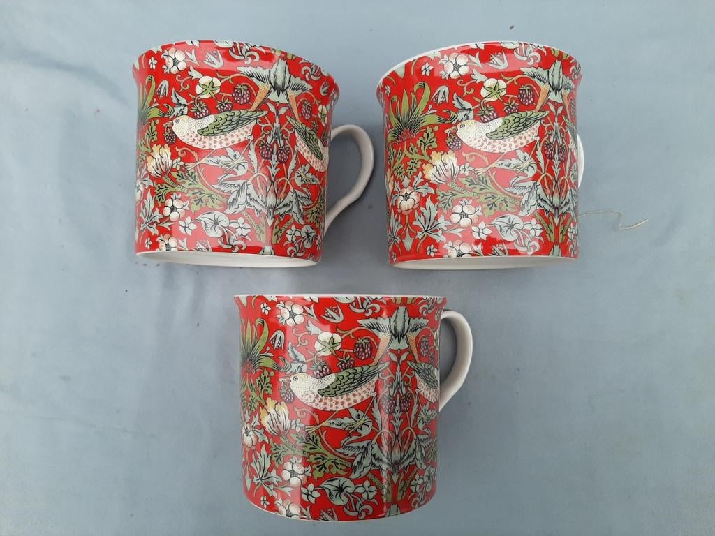 3 mokken /leonardo collectie / designed in the UK, Ophalen of Verzenden, Aardewerk, Overige stijlen, Kop(pen) en/of Schotel(s)