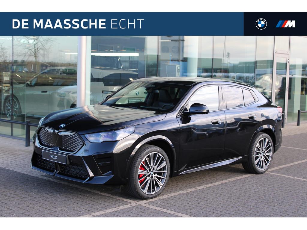 BMW iX2 eDrive20 High Executive M Sport / Trekhaak / Sportst, X2, Zwart, Zwart, Leder