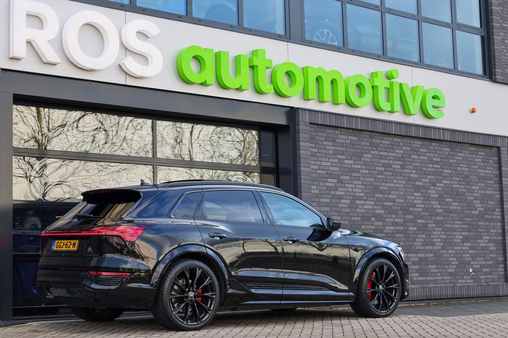 Audi Q8 e-tron S quattro SQ8 115 kWh | BTW | NAP | PANO | B&, Auto's, Audi, Automaat, 2625 kg, Zwart, 504 pk