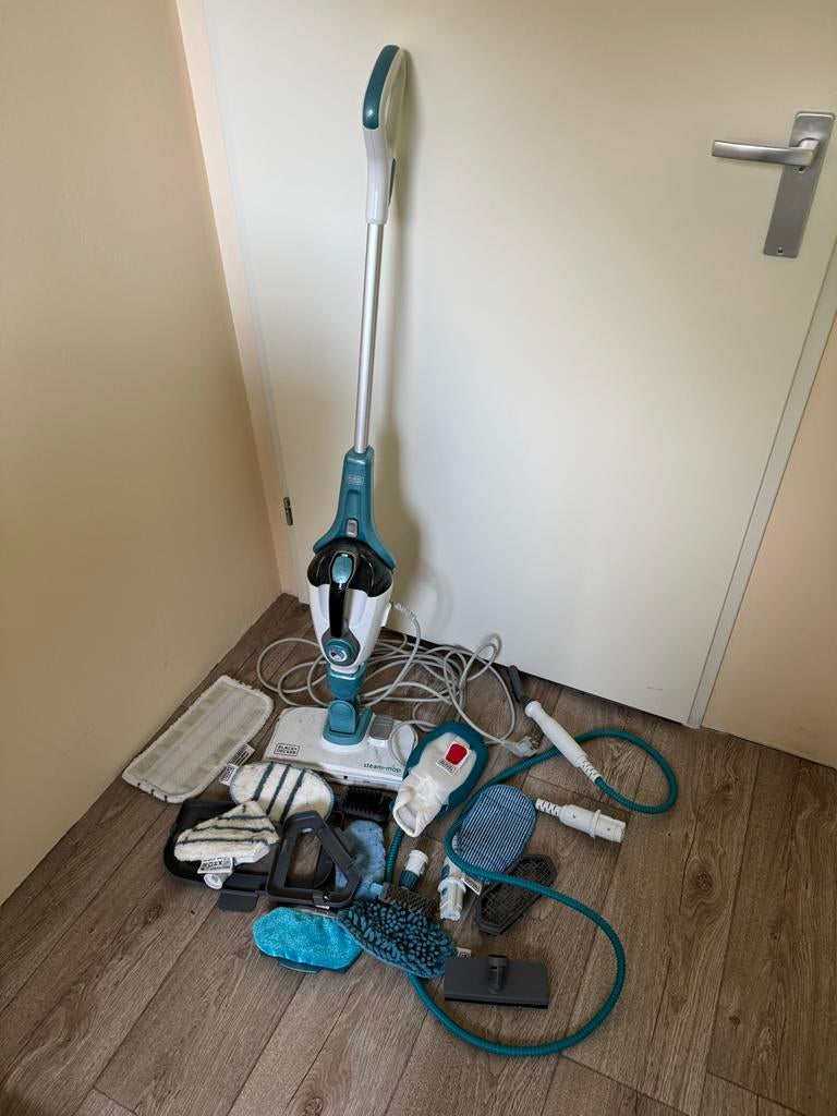 BLACK+DECKER 17-in-1 Stoomreiniger met SteaMitt & SteamBurst, Ophalen, Gebruikt, Stoomreiniger