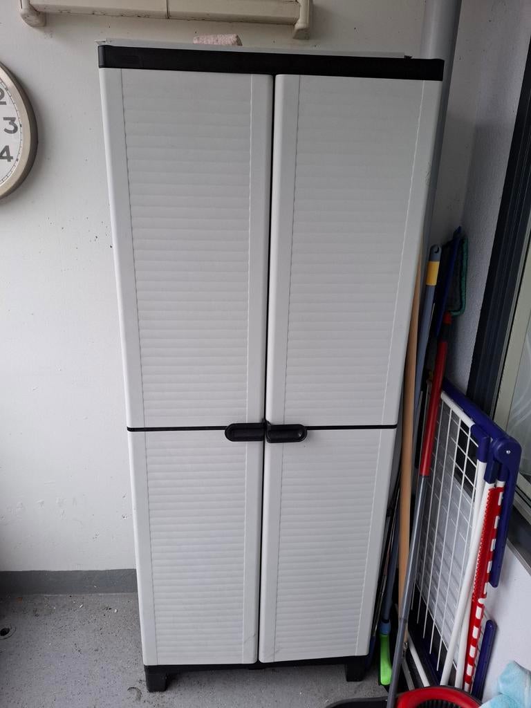 GROTE  TUIN KAST OF BALKON  170 HOOG 68 BREED 38 DIEP, Ophalen, Gebruikt, Kunststof, Overige typen