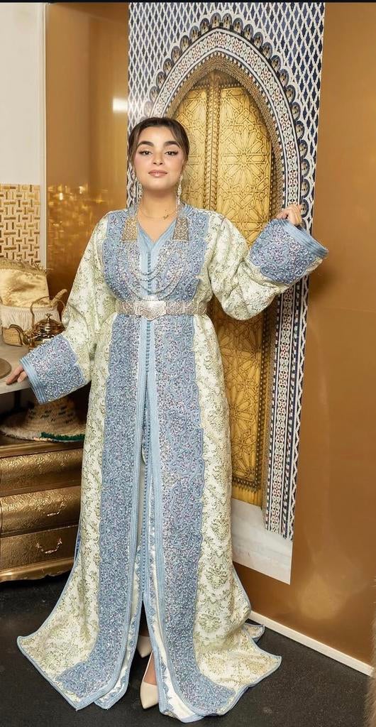 Prachtige takchita te huur, Ophalen, Nieuw, Maat 36 (S), Overige typen