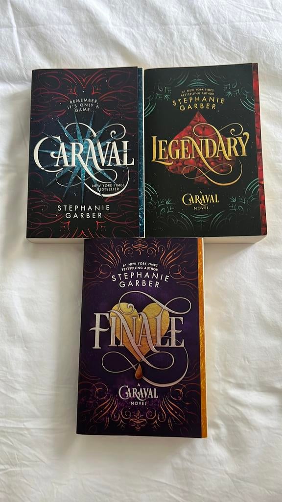Caraval Trilogy, Ophalen of Verzenden, Zo goed als nieuw