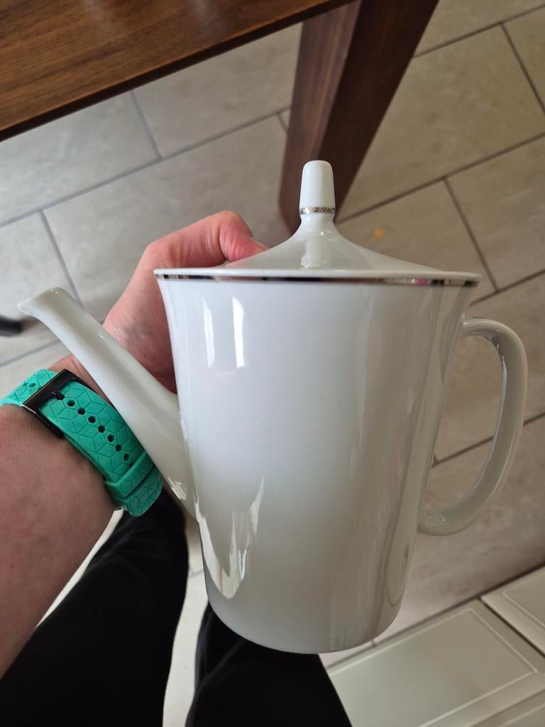 Mosa theekan, Ophalen of Verzenden, Porselein, Overige stijlen