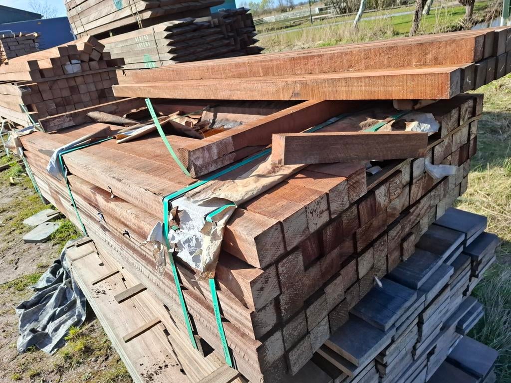 Hardhout palen balken 6x6x200 cm bezorgen mogelij, Ophalen, Nieuw, Hardhout, 250 cm of meer