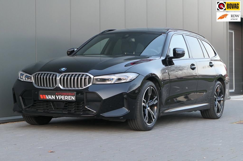 BMW 3-serie Touring 330e M Sport Pano Leder Memory Keyless C, Automaat, 1998 cc, Achterwielaandrijving, Gebruikt