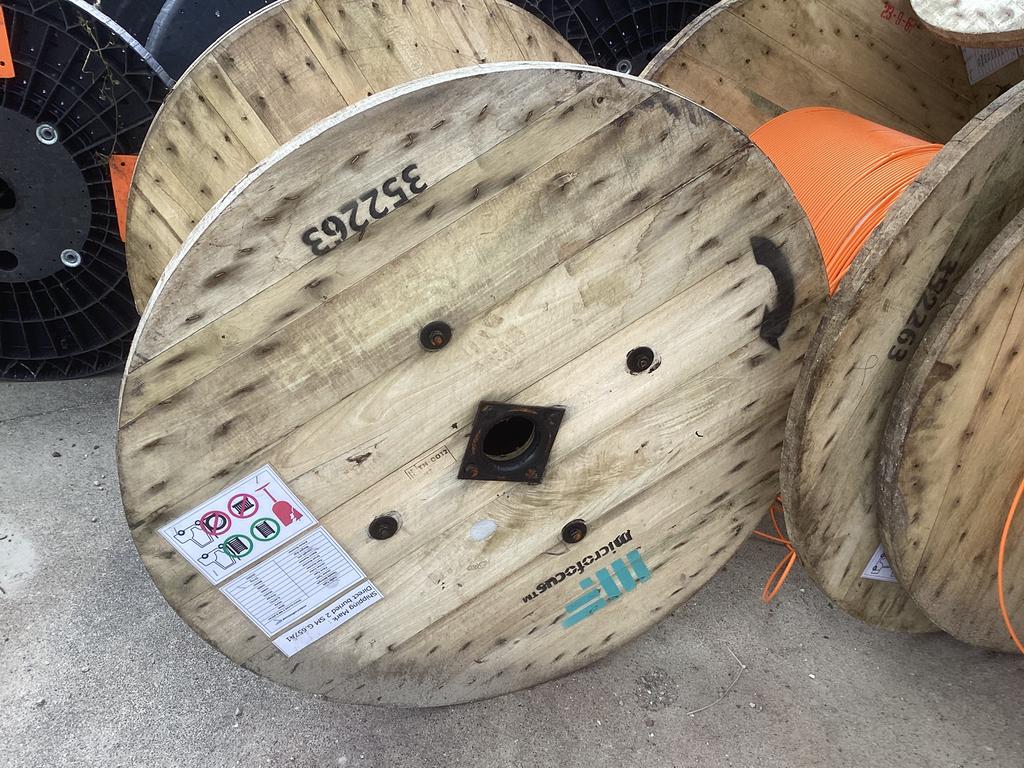 HASPELBLAD INDUSTRIEEL MANCAVE STATAFEL TUINTAFEL TAFELBLAD, 50 tot 100 cm, RETRO ROBUUST INDUSTRIEEL, Rond, NVT