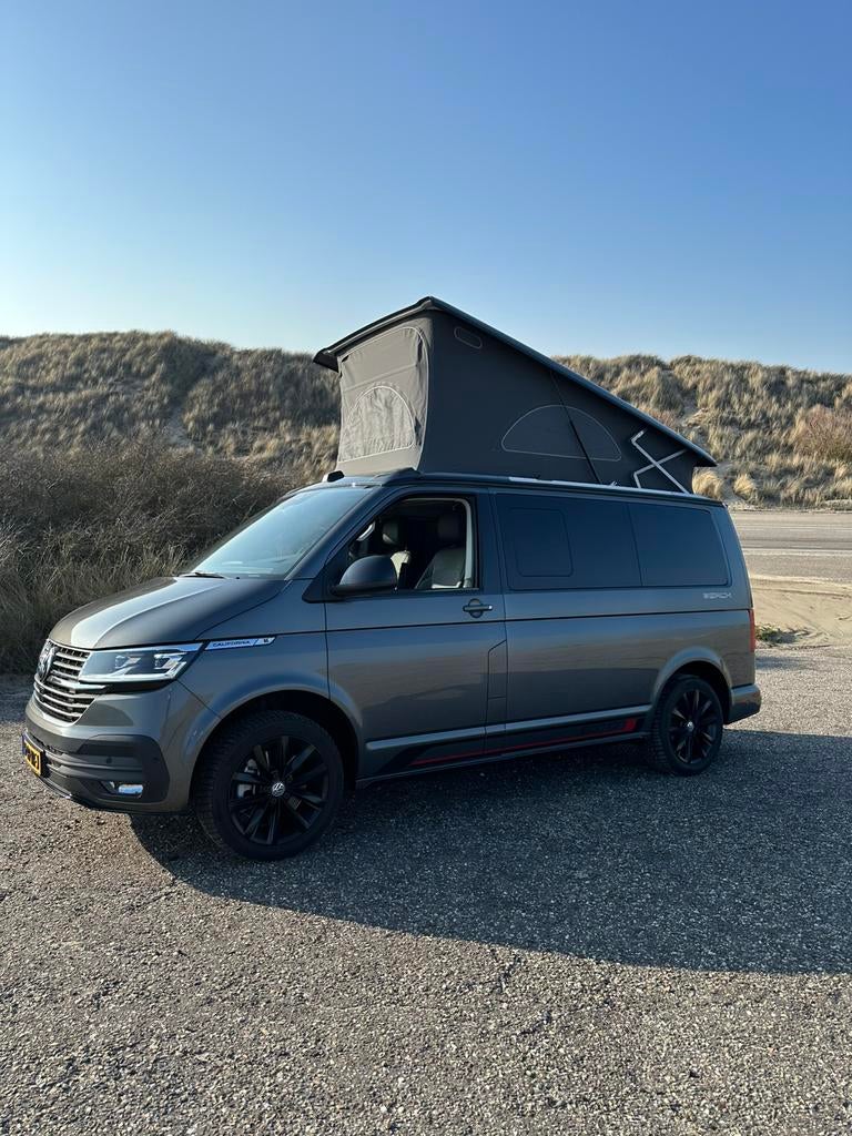 Volkswagen Buscamper California Beach 4x4 200pk Full Options, Volkswagen, Diesel, Particulier, 4 tot 5 meter